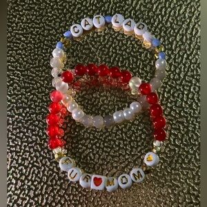 Beaded Bracelet “Fur Mom” “Cat Lady”